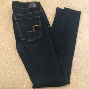 American Eagle dark wash jeggings sz 6 regular